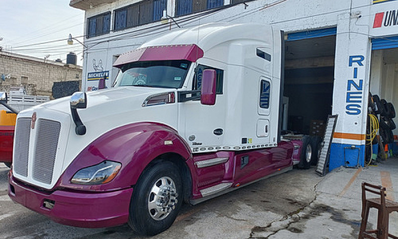 Kenworth T680...