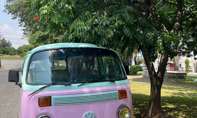 Volkswagen Combi 1.6...
