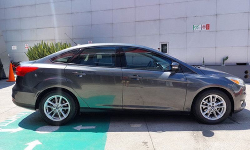 Ford Focus 2016 2.0 ...