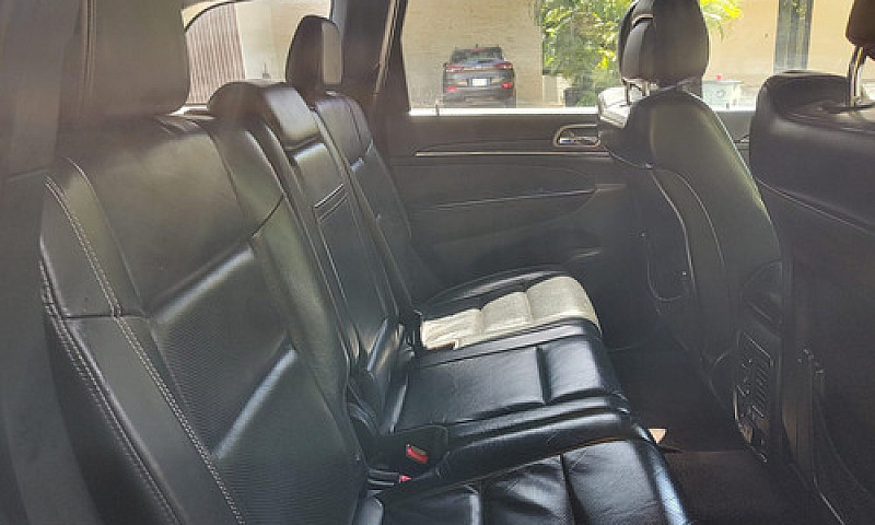 Jeep Grand Cherokee ...