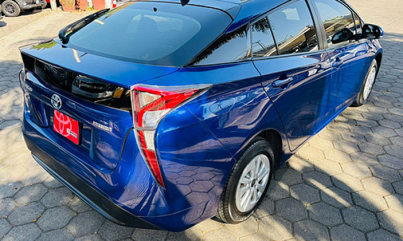 Toyota Prius 2018...