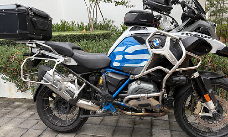Bmw Gs1200 Adventure...