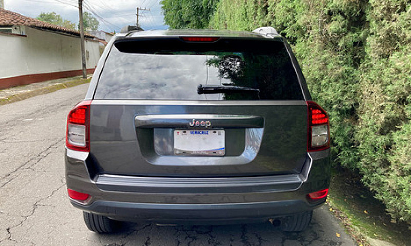 Jeep Compass 2.4 Lit...