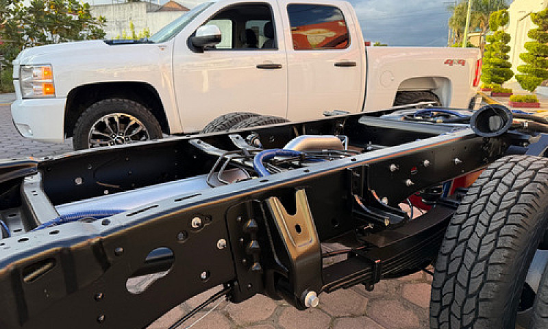 Chevrolet Silverado ...