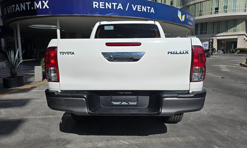 Toyota Hilux 2.7 Cab...