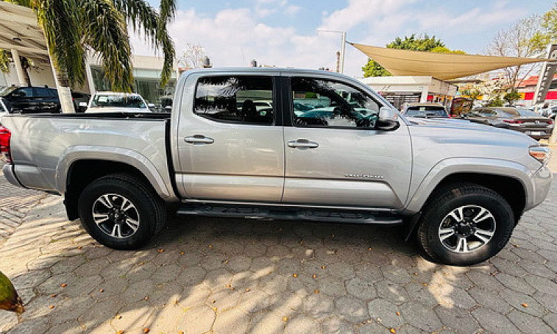 Toyota Tacoma 2017...