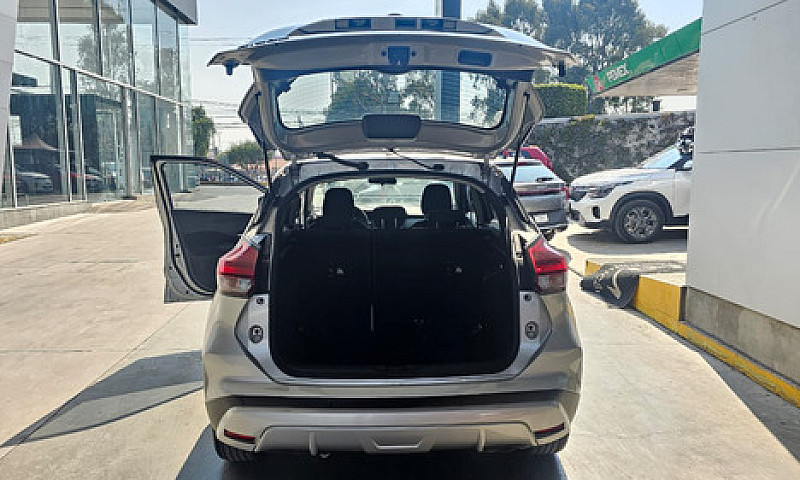 Nissan Kicks 2022...