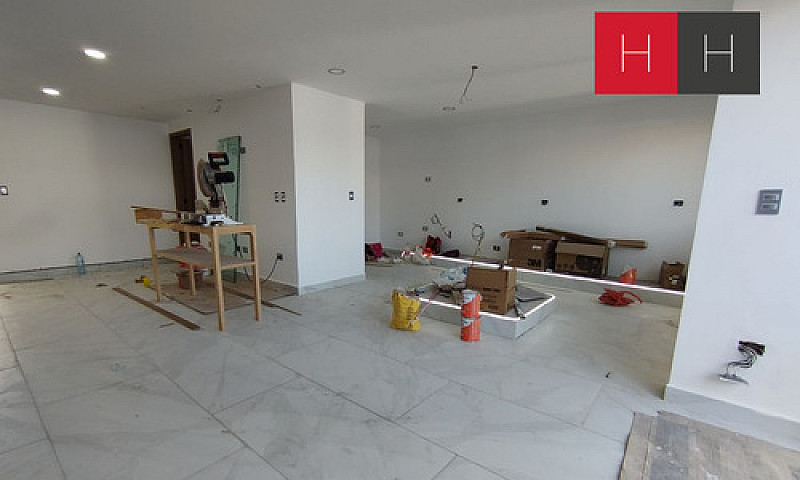 Casa En Venta En Lom...