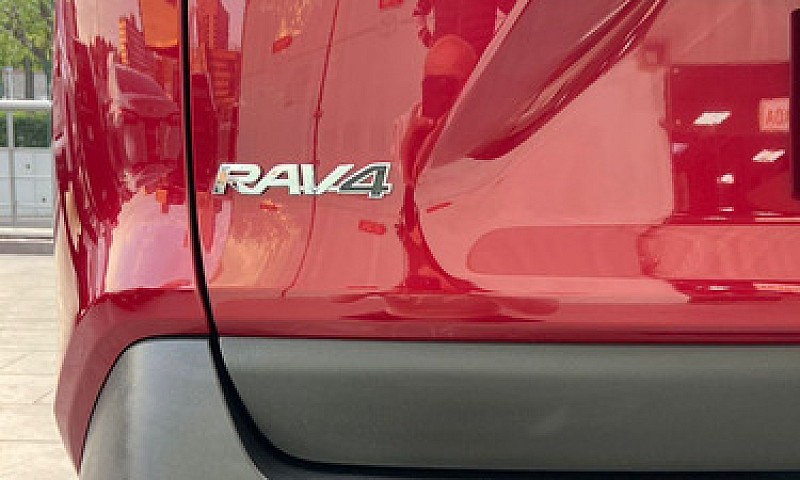 Toyota Rav4 2023...