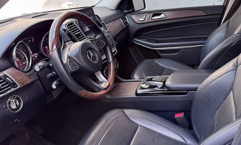Mercedes-Benz Clase ...