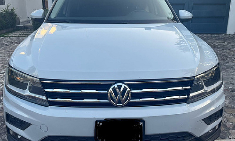 Volkswagen Tiguan 1....