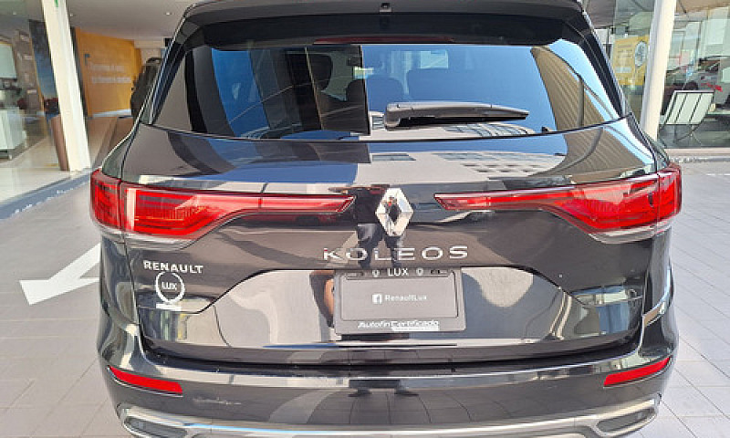 Renault Koleos 2023...