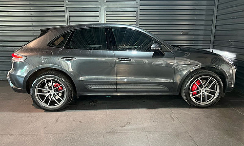 Porsche Macan 2022...