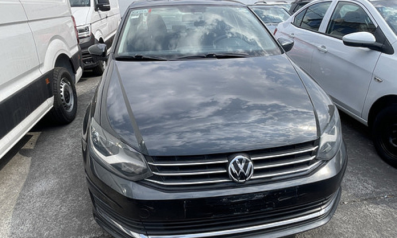 Volkswagen Vento 1.6...