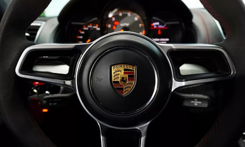 Posche Cayman Gt4 20...