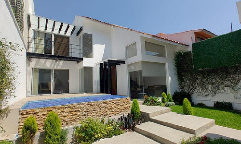 Casa Estilo Contempo...