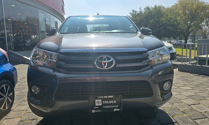 Toyota Hilux 2019...