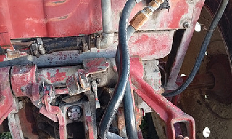 Tractor Sidena De 85...