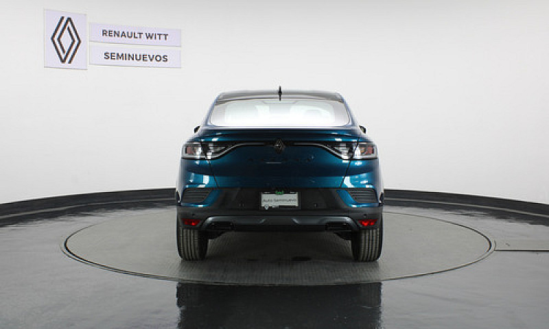 Renault Arkana 2025...