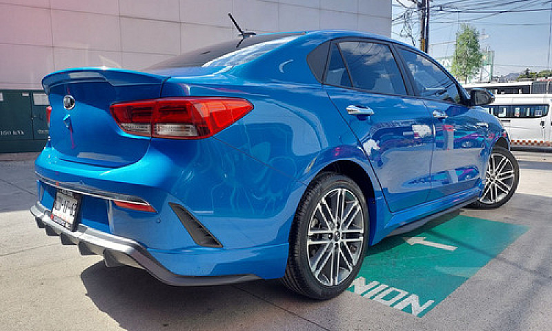 Kia Rio 2021...