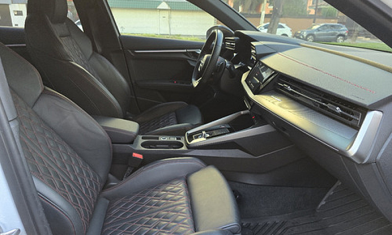 Audi  S3  2023...