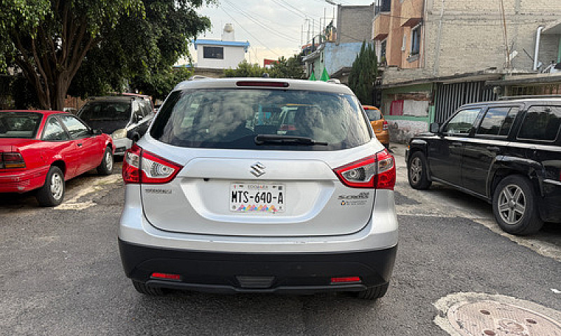 Suzuki Sx4 Versión S...