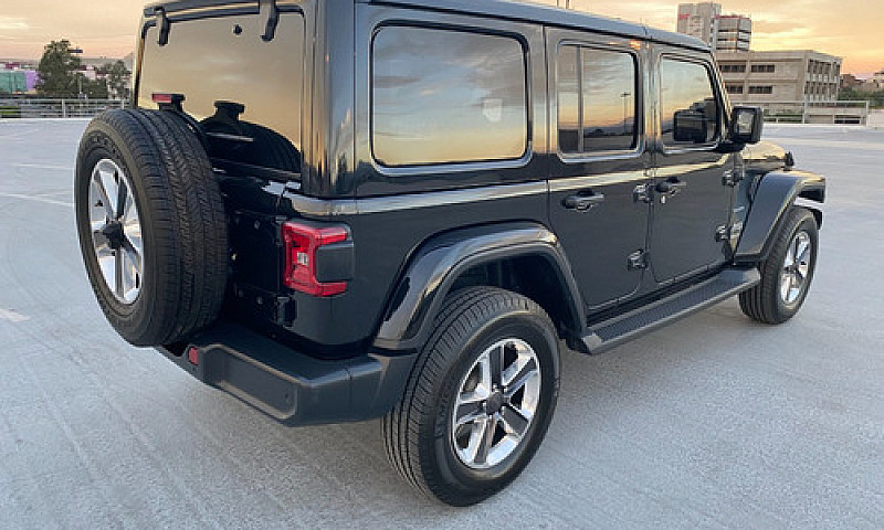 Jeep Sahara 4 Puerta...