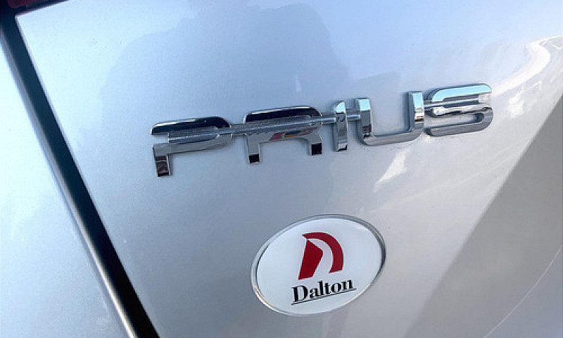Toyota Prius 2021...