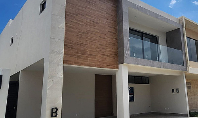 Se Vende Casa En Val...