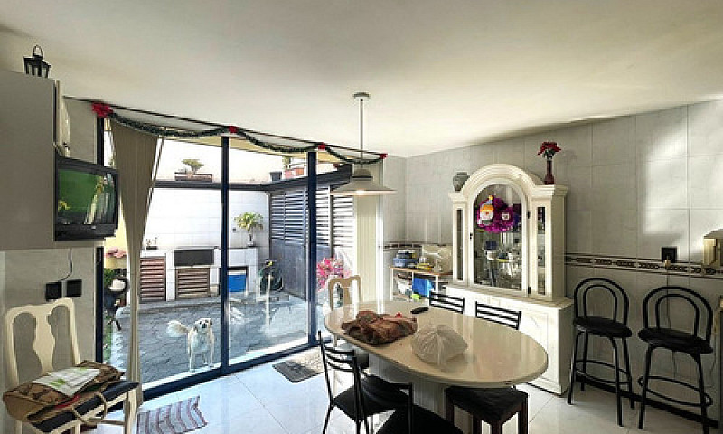 Casa En Venta, Colin...