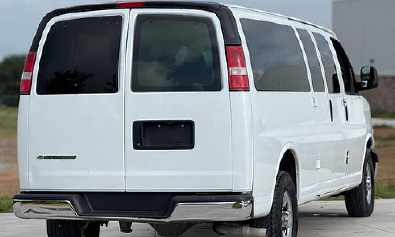Chevrolet Express 6....