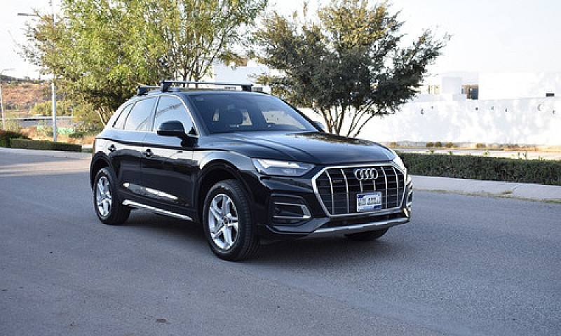 Audi Q5 2.0 L 45 Tfs...
