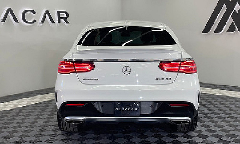 Mercedes-Benz Clase ...