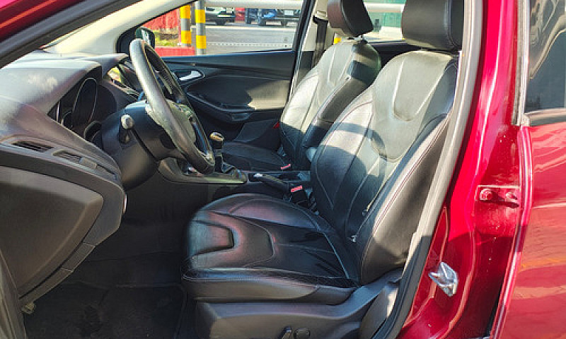 Ford Focus 2016...