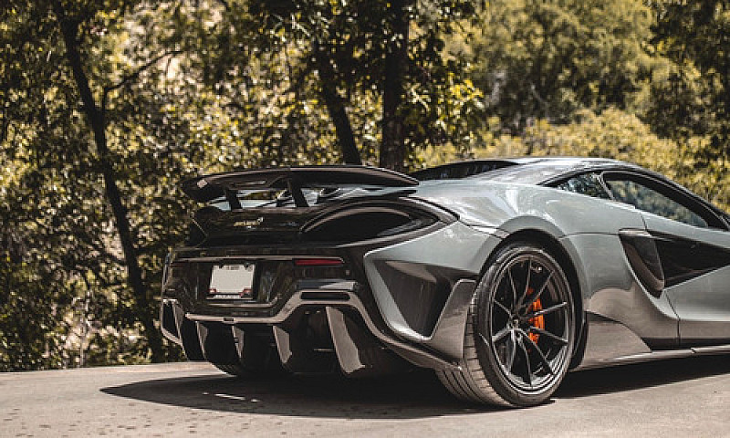 Mclaren 600Lt 3.8 Co...