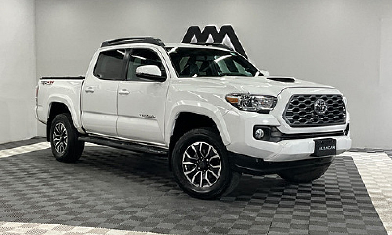 Toyota Tacoma 2023...