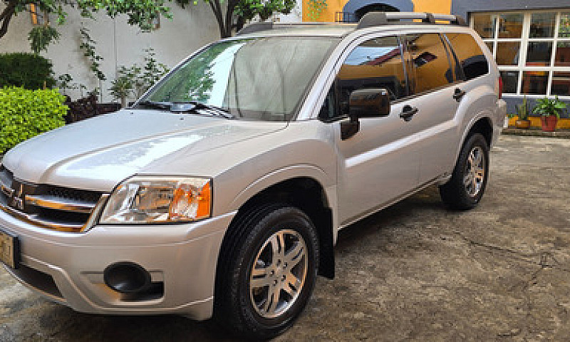 Mitsubishi Endeavor ...