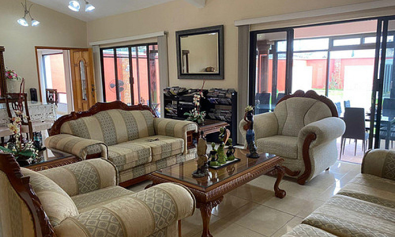 Casa En Venta En Aco...