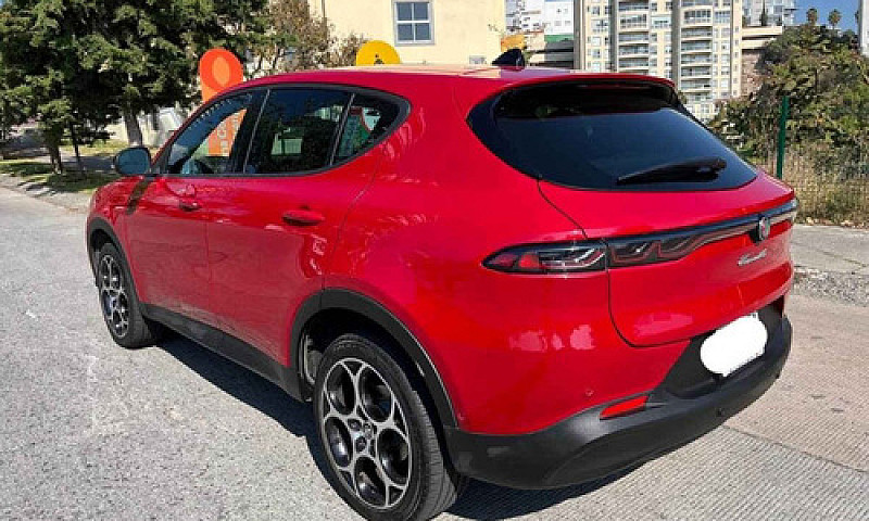 Alfa Romeo Tonale 2....