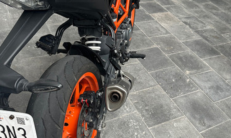 Duke 390 Semi Nueva...