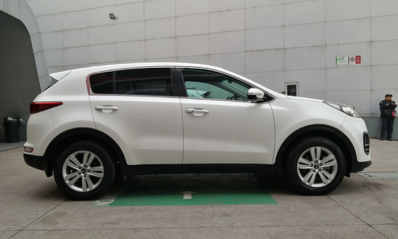 Kia New Sportage 201...