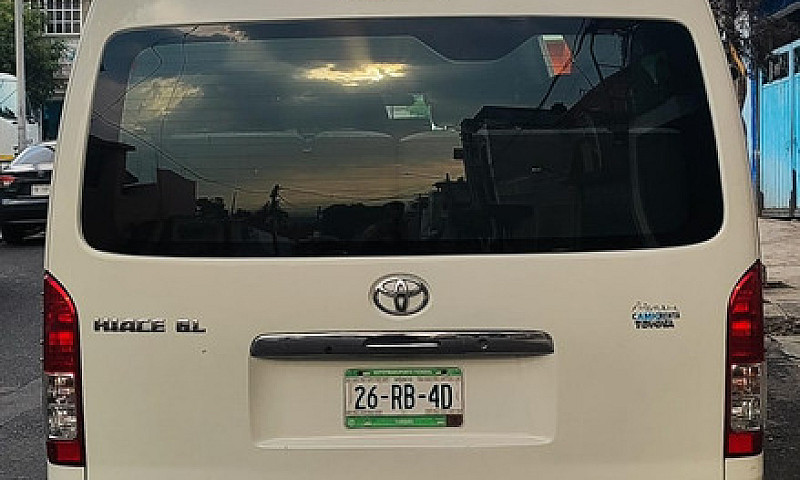 Toyota Hiace 2.7 Bus...