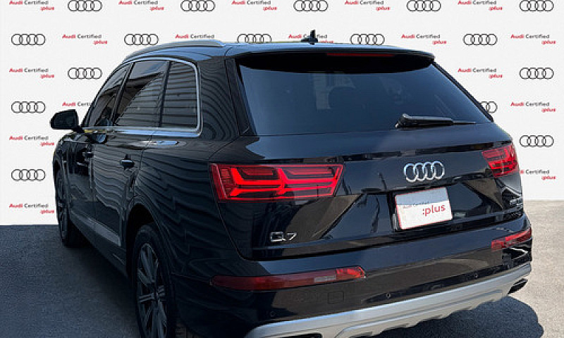 Audi Q7 2019...