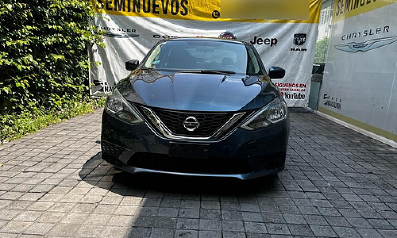 Nissan Sentra 2018...