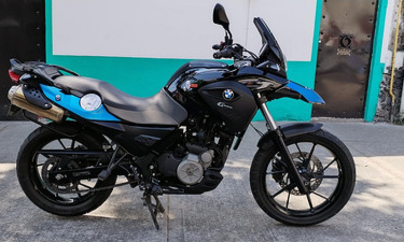 Motocicleta Bmw G650...