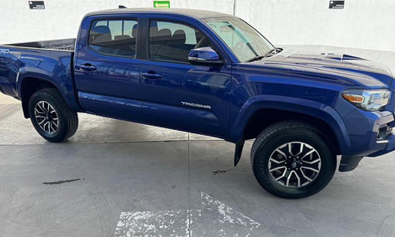 Toyota Tacoma 2023...