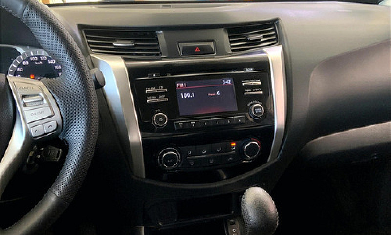 Nissan Np300 Frontie...
