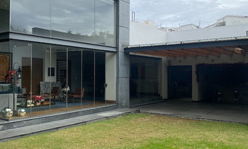 Venta De Casa En Ped...