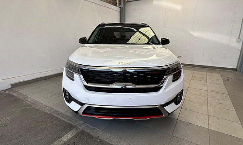 Kia Seltos 2022...