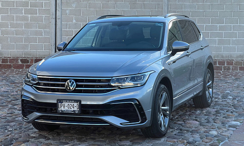 Volkswagen Tiguan 1....